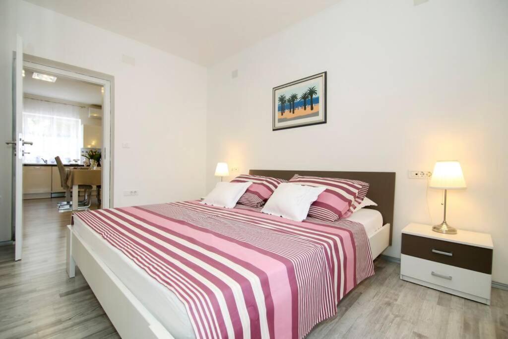 Apartman Buki **** Split Exterior foto