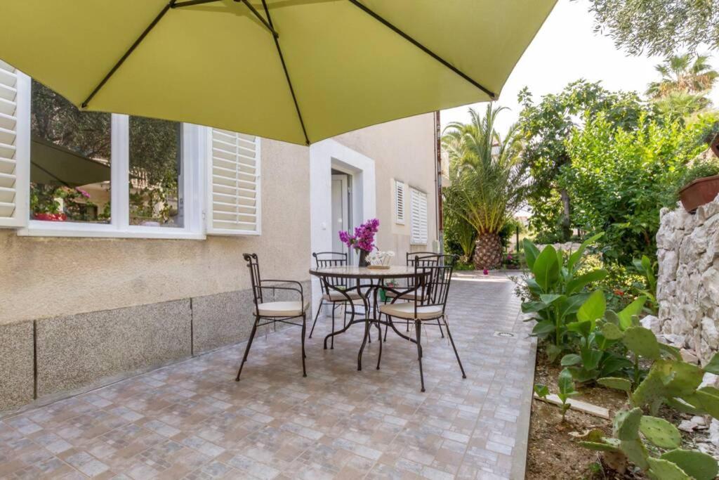 Apartman Buki **** Split Exterior foto