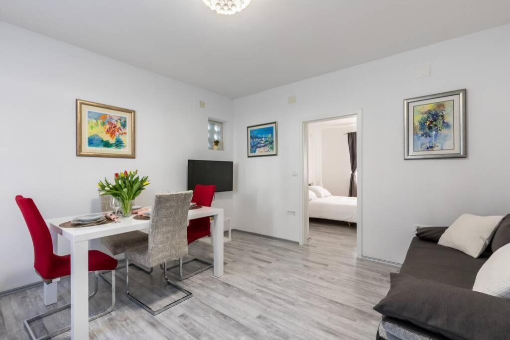 Apartman Buki **** Split Exterior foto