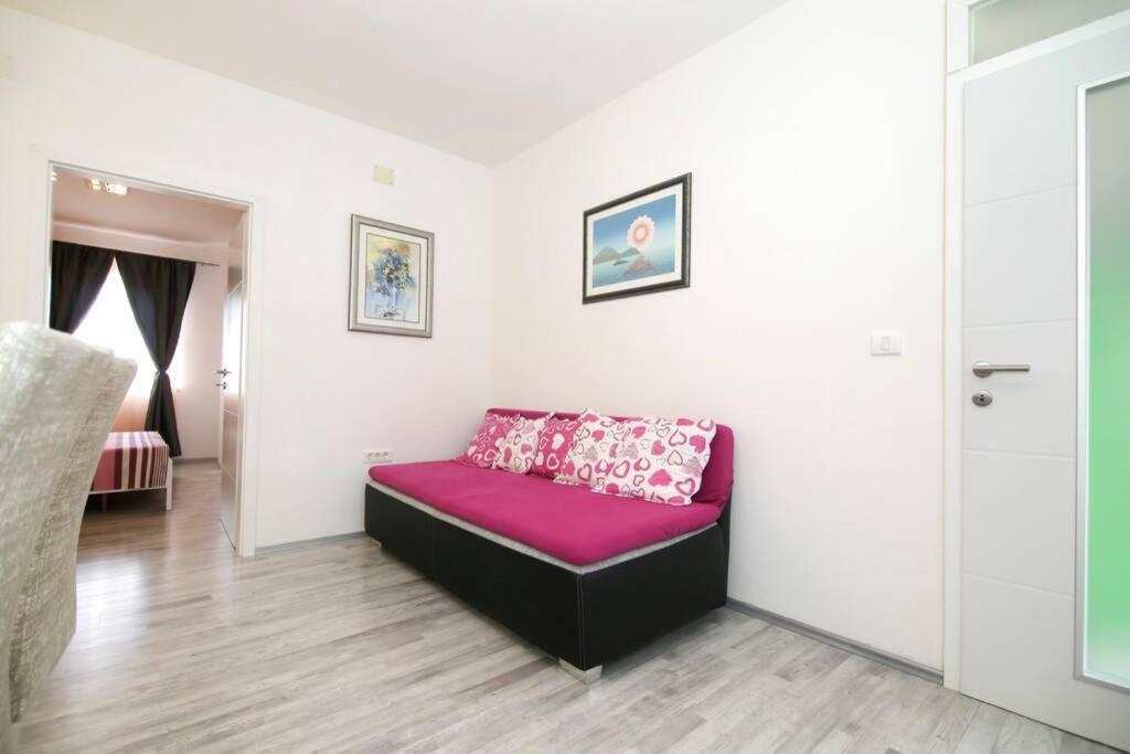Apartman Buki **** Split Exterior foto